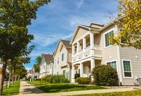 Investing in Multifamily Real Estate for Professionals