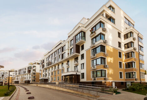 Mixed-Use Property Challenges: What Investors Need to Know Before Financing a Mixed-Use Building Mixed-Use Property Challenges: What Investors Need to Know Before Financing a Mixed-Use Building